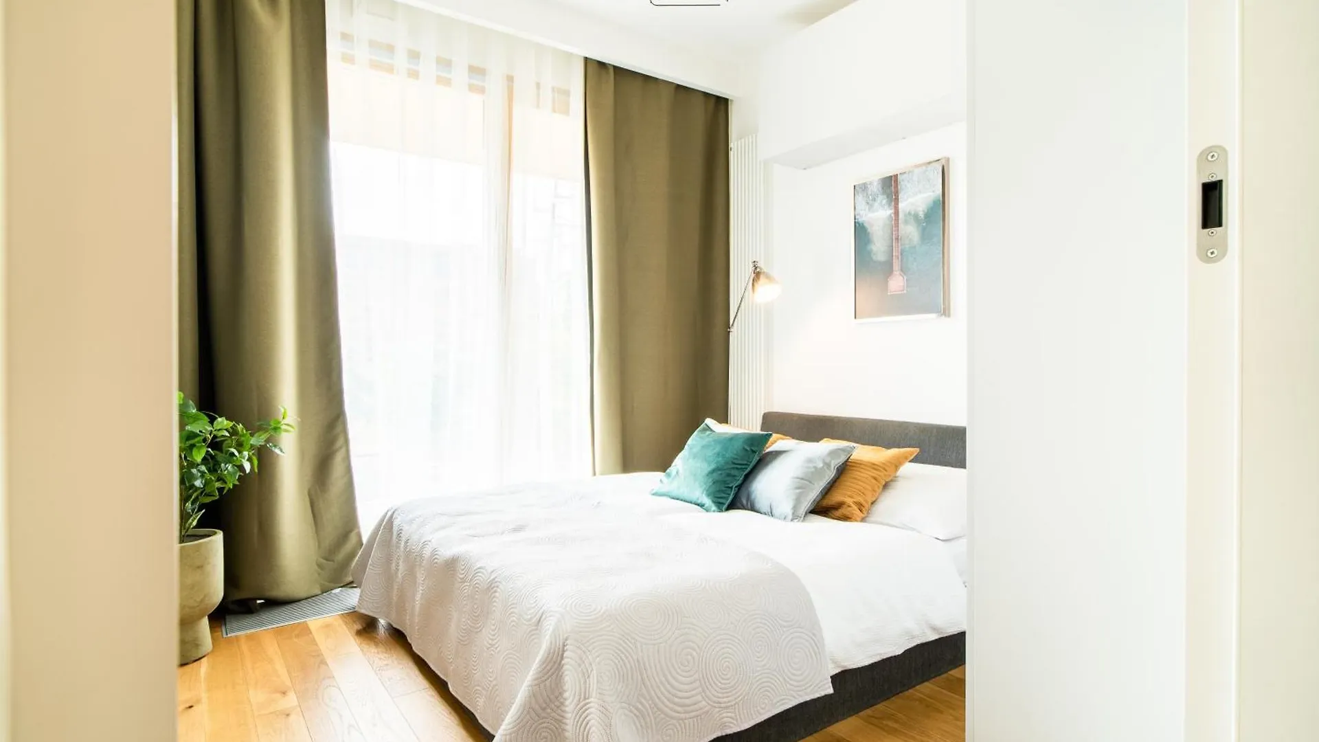 Apartamentysnu, Wola Premium II Z Parkingiem Warschau Polen